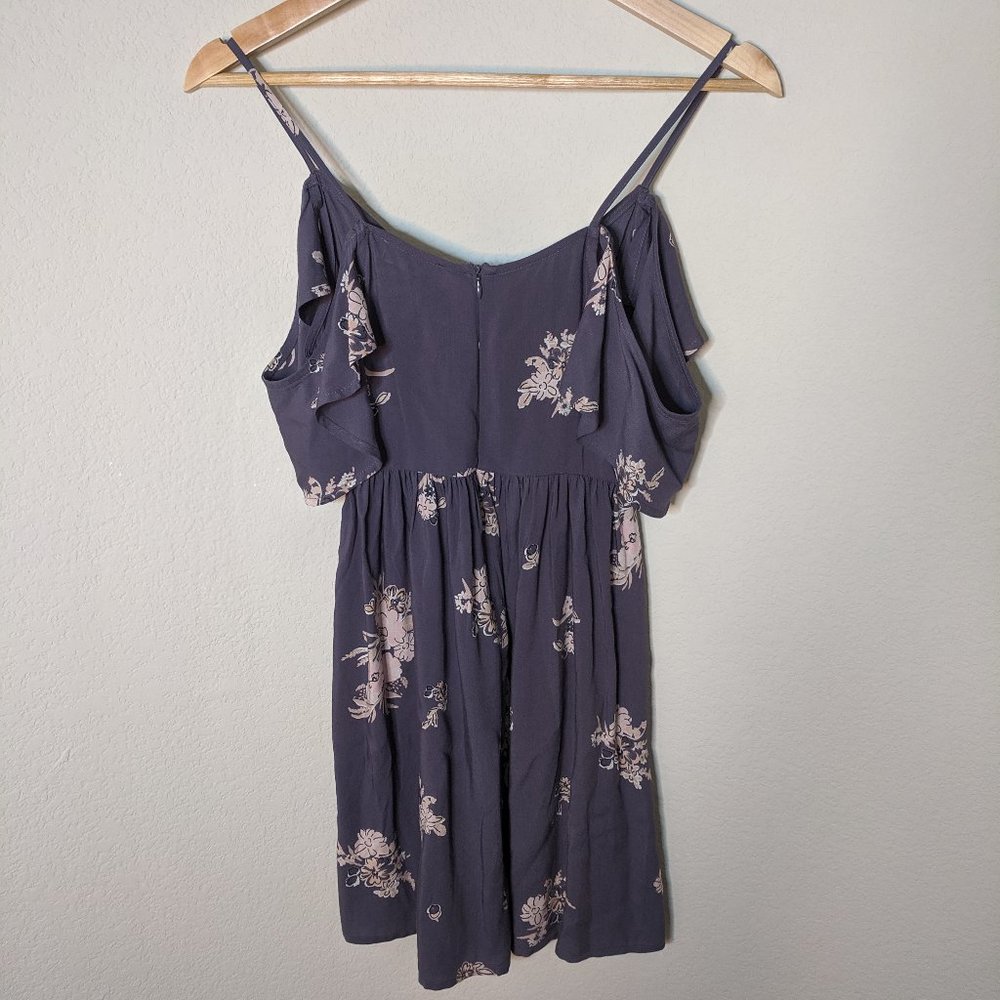 Full Tilt Floral Cold Shoulder Mini Dress NWOT XS - Picture 6 of 8